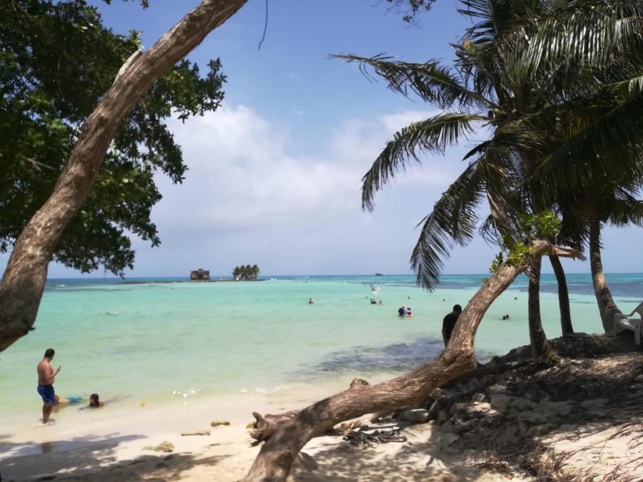 Rocky Cay Lodging ซานอันเดรส ภายนอก รูปภาพ